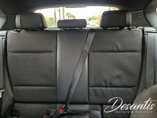 BMW 116I 6Mt Ac — foto 21 de 24