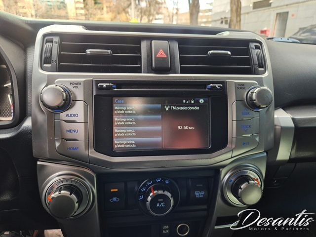 Toyota 4Runner Sr5 4.0 Aut — foto 19 de 32