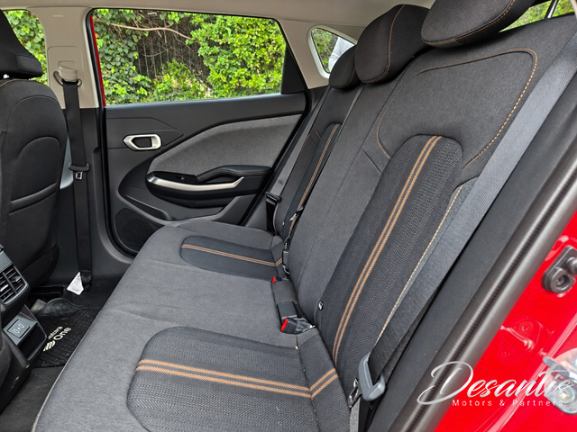 KIA K3 Cross — foto 21 de 38