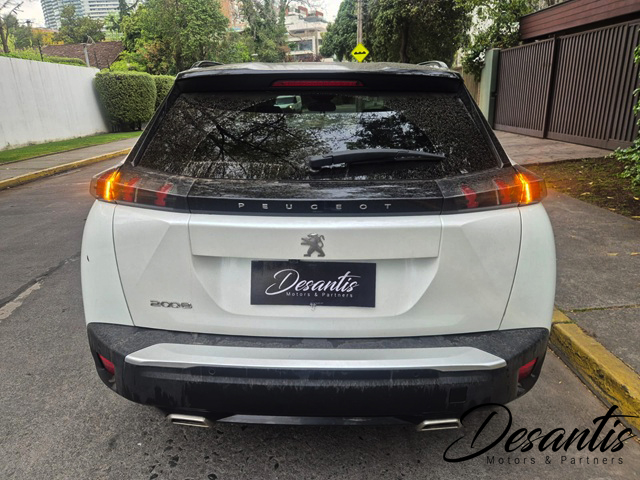 Peugeot 2008 1.2 6Mt Ac — foto 11 de 37