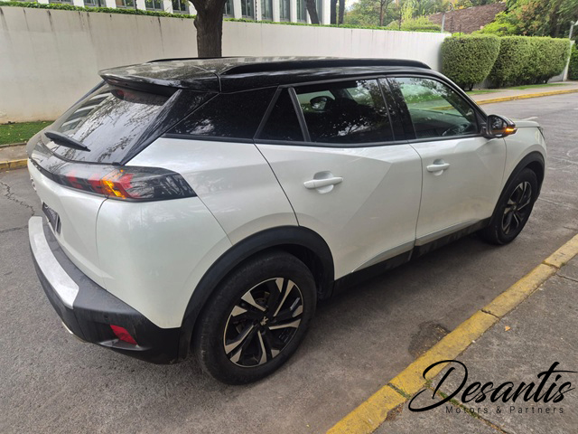 Peugeot 2008 1.2 6Mt Ac — foto 13 de 37
