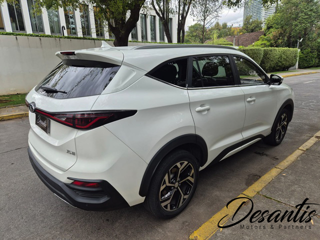 JAC Js8 1.5L Xe Dct Aut — foto 13 de 39