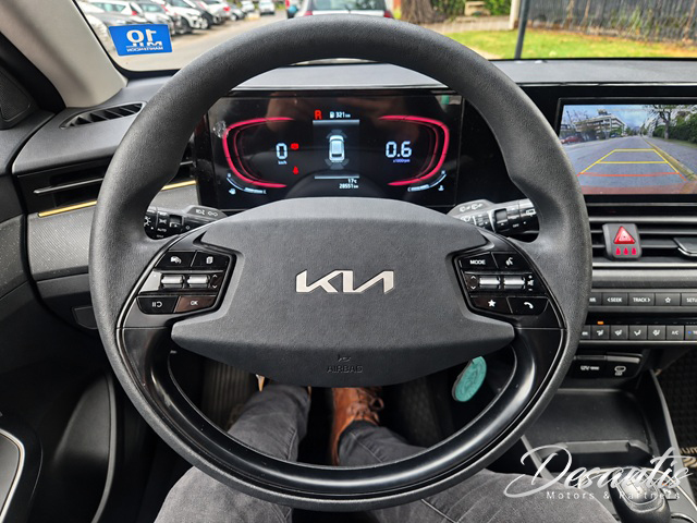 KIA K3 Cross — foto 17 de 38